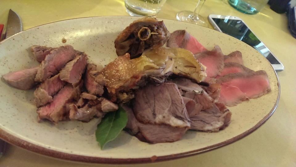 Agriturismo Il Podere Vedelago Con San Bernardo, Alpaca E Una Pentola Di Cose Da Scoprire Exterior photo
